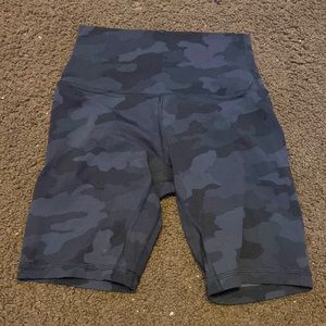 Wunder train high-rise shorts 8 inches